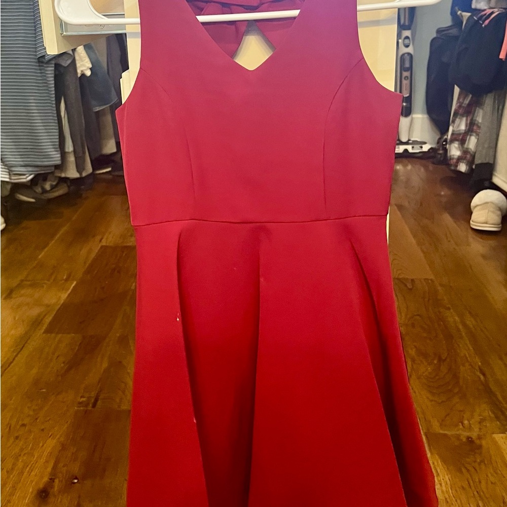 Elegant Red Sleeveless Dress